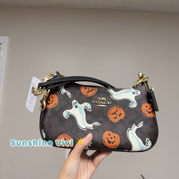NWT Coach Teri Shoulder Bag In Signature Canvas Pumpkin Halloween Print CCE71 - Picture 2 of 11